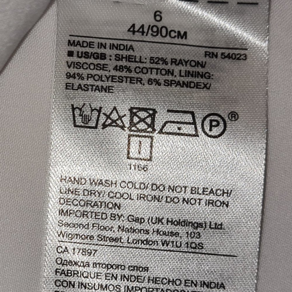 Banana Republic NWT Pineapple Embellished Skirt size 6 - Picture 9 of 9